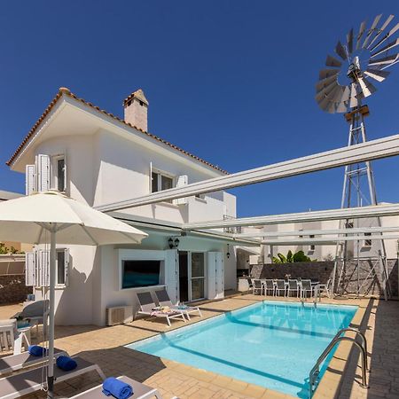 Accomoteleia Crystal Lagoon Villa Protaras Buitenkant foto