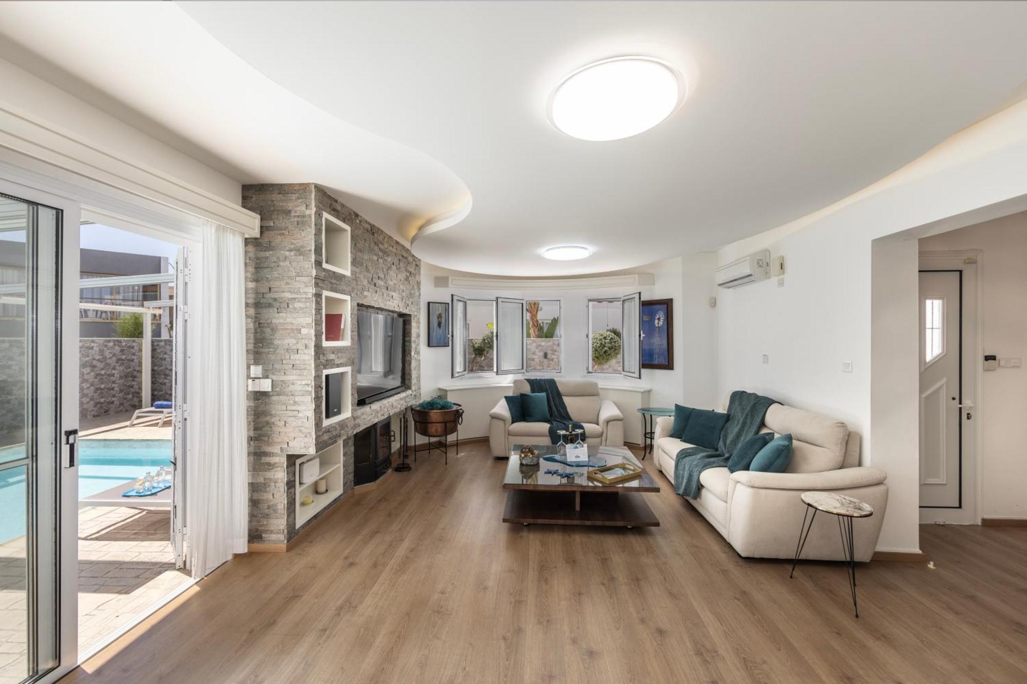 Accomoteleia Crystal Lagoon Villa Protaras Buitenkant foto
