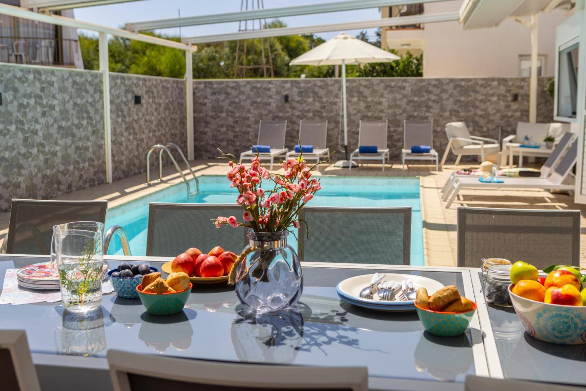 Accomoteleia Crystal Lagoon Villa Protaras Buitenkant foto
